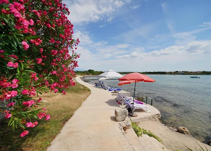 Hrala Апартаменты